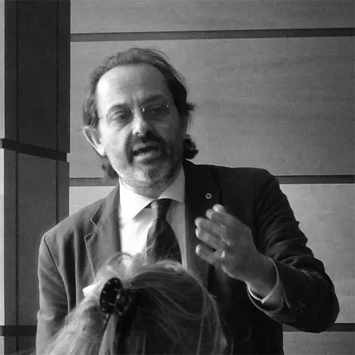 Dott. Wilmer Zanghirati Urbanaz